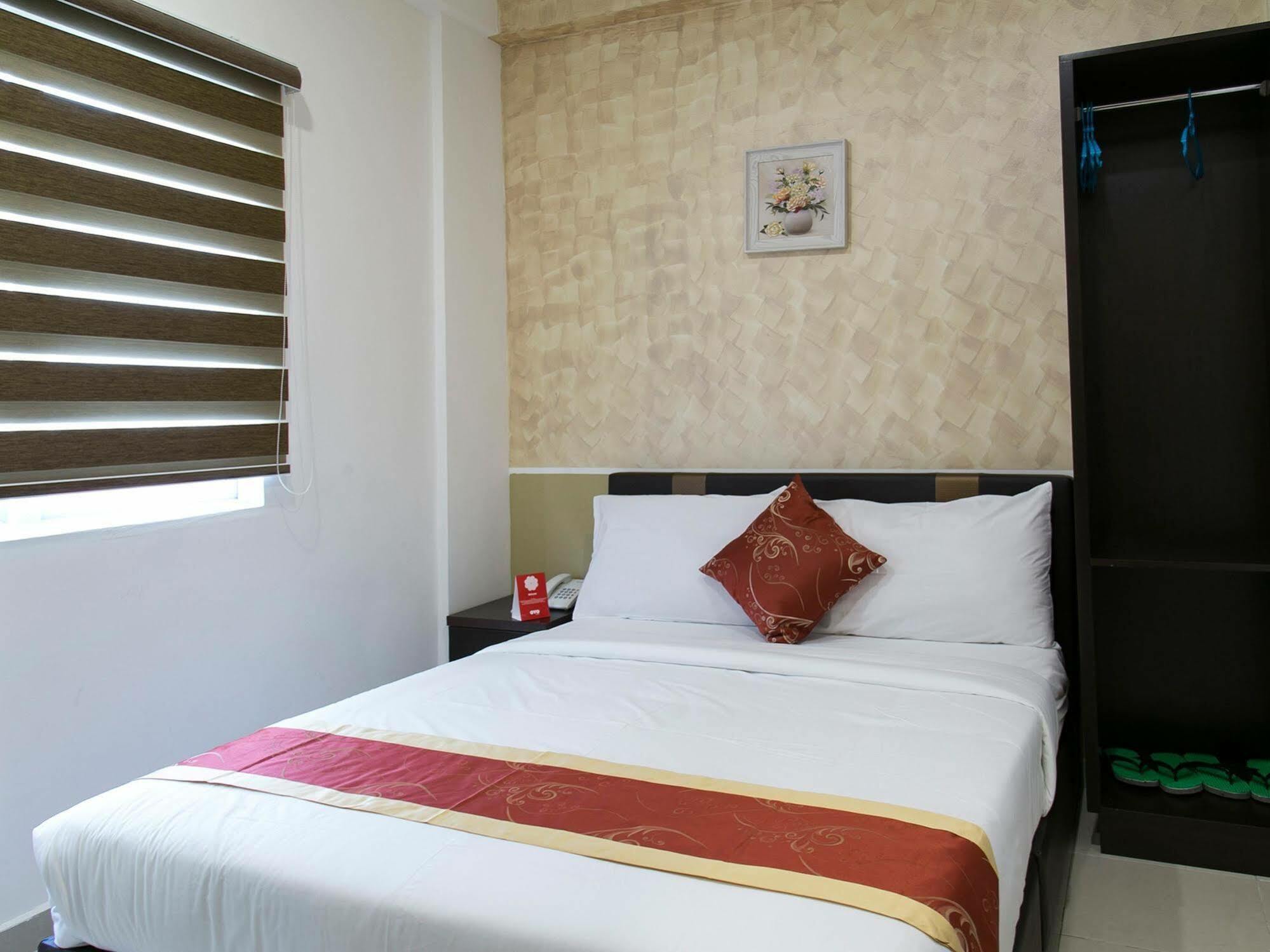 Oyo Rooms Ampang Star Lrt 外观 照片